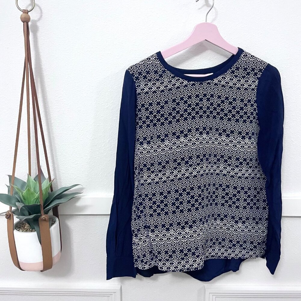 DVF Diane Von Furstenberg Louisa Navy Blue Silk Geometric Print Top Size 8